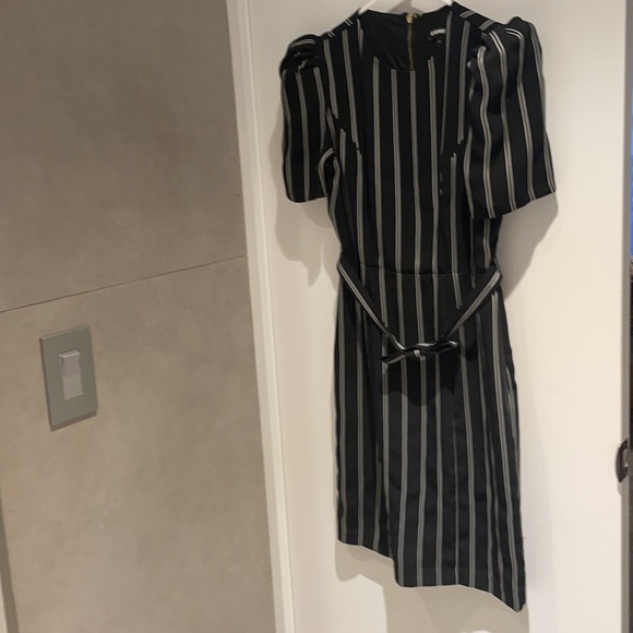 Black Striped Puff Shoulder Sheath Midi Dress - Picture 3 of 5